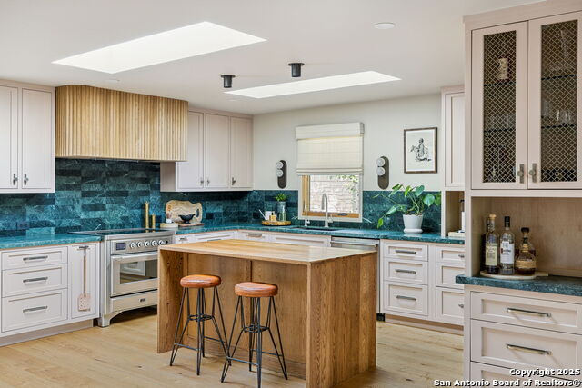 2330 Blanton Dr, San Antonio, Texas image 10