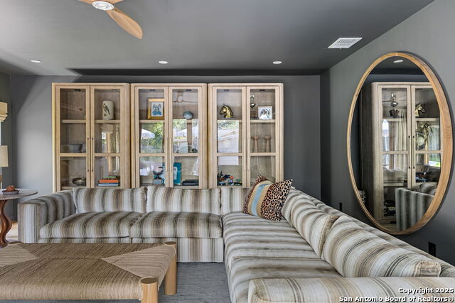 2330 Blanton Dr, San Antonio, Texas image 20