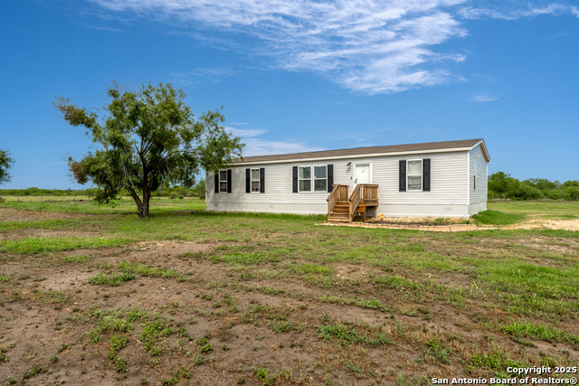 16486 Fm 775, Floresville, Texas image 2