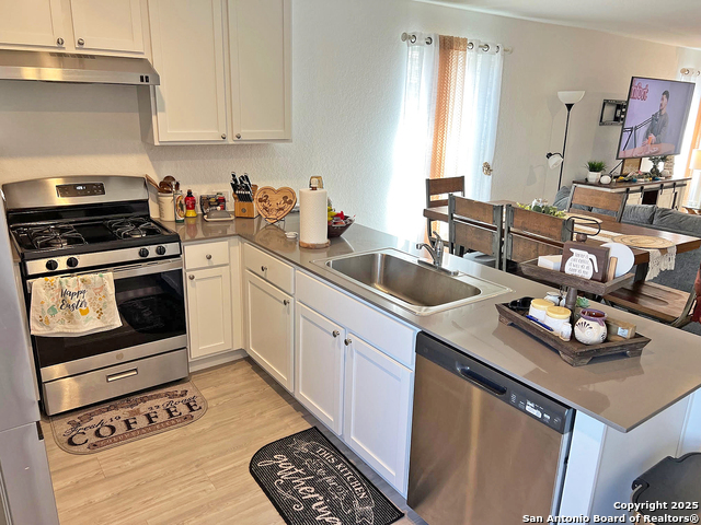 5822 Coahulia Ridge, Seguin, Texas image 14