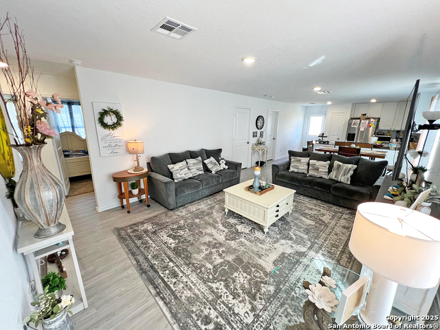 5822 Coahulia Ridge, Seguin, Texas image 3