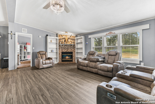 448 Patton, Somerset, Texas image 3