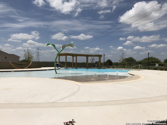 444 Foxbrook Way, Cibolo, Texas image 7