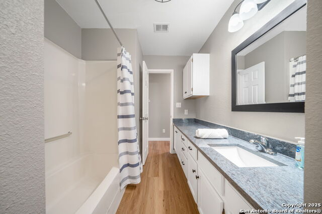 385 W Faust, New Braunfels, Texas image 16