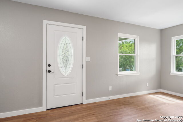 385 W Faust, New Braunfels, Texas image 22