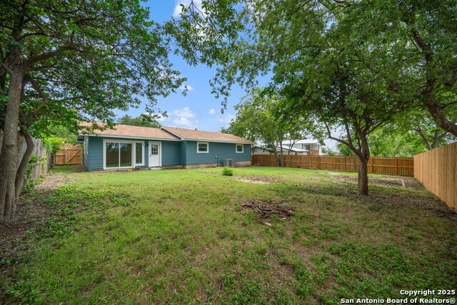 385 W Faust, New Braunfels, Texas image 29