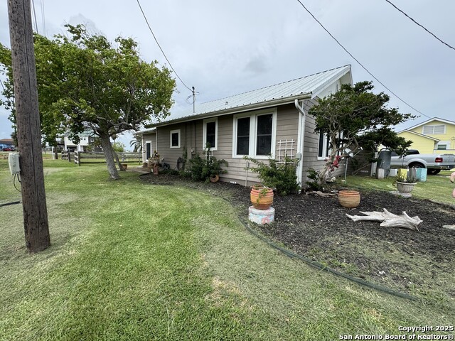 549 Marshall Johnson Ave S, Port LaVaca, Texas image 4