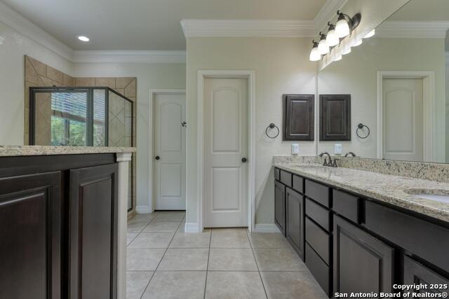 23235 Crest View Way, San Antonio, Texas image 15