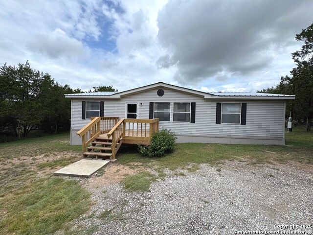 2491 Broad Oak, Bandera, Texas image 2