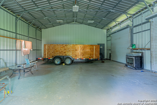 18065 County Road 163, Elmendorf, Texas image 29