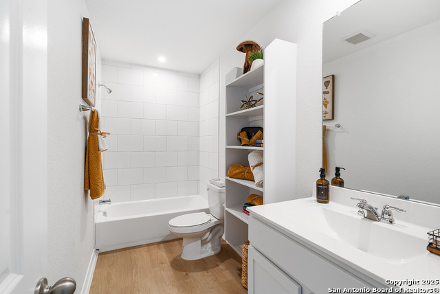 1554 Estelea Grove, New Braunfels, Texas image 25
