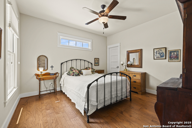 923 Hawthorn Lane, Fredericksburg, Texas image 15