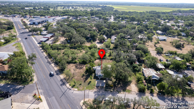 806 S Park St, Uvalde, Texas image 21