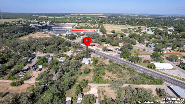 806 S Park St, Uvalde, Texas image 25