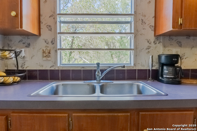 155 Brianna, Von Ormy, Texas image 14