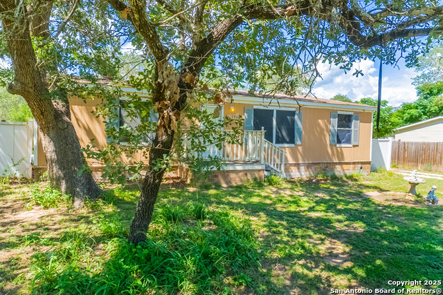 155 Brianna, Von Ormy, Texas image 3