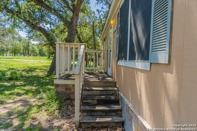 155 Brianna, Von Ormy, Texas image 7