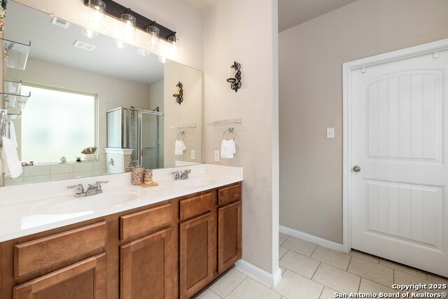 10238 Midsummer Meadow, Converse, Texas image 15