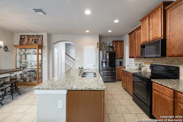 10238 Midsummer Meadow, Converse, Texas image 6