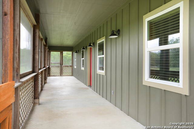 891 Hopkinsville Rd, Cuero, Texas image 3