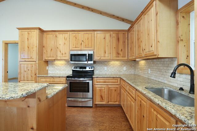 891 Hopkinsville Rd, Cuero, Texas image 7