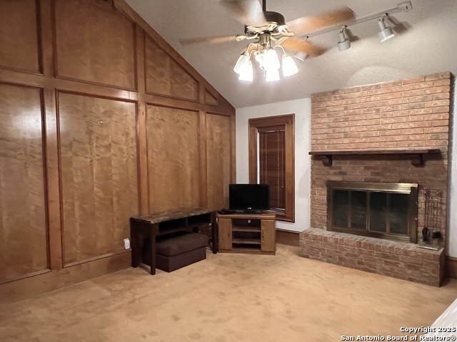 157 Guadalupe River Dr, Seguin, Texas image 5