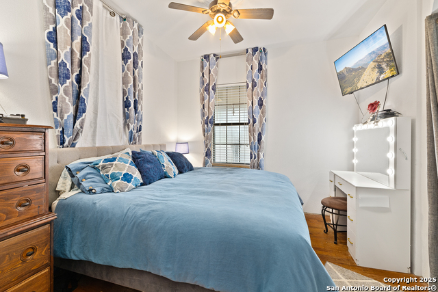 1604 J St, Floresville, Texas image 18
