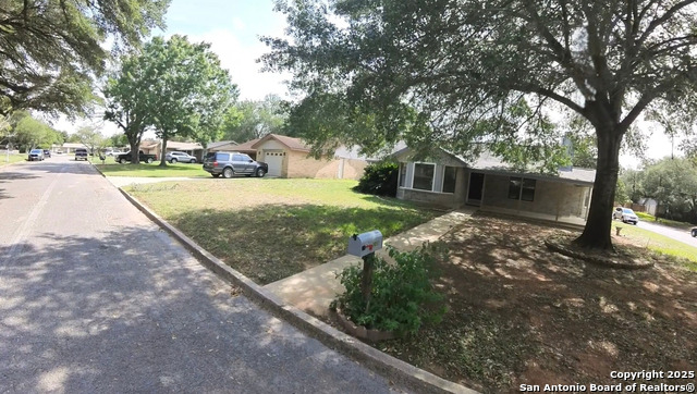 1017 Abilene, Pleasanton, Texas image 10