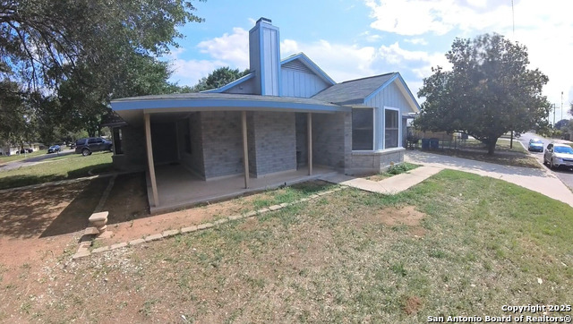 1017 Abilene, Pleasanton, Texas image 2
