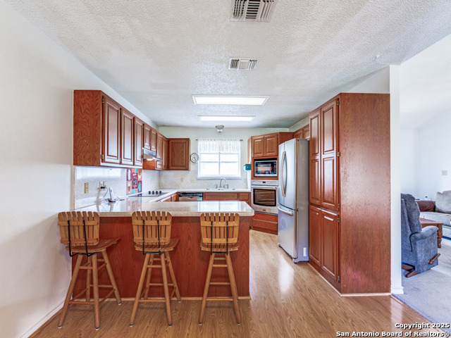1026 Eagle Creek, Floresville, Texas image 10
