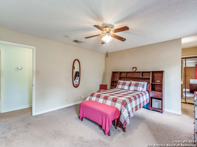 1026 Eagle Creek, Floresville, Texas image 16