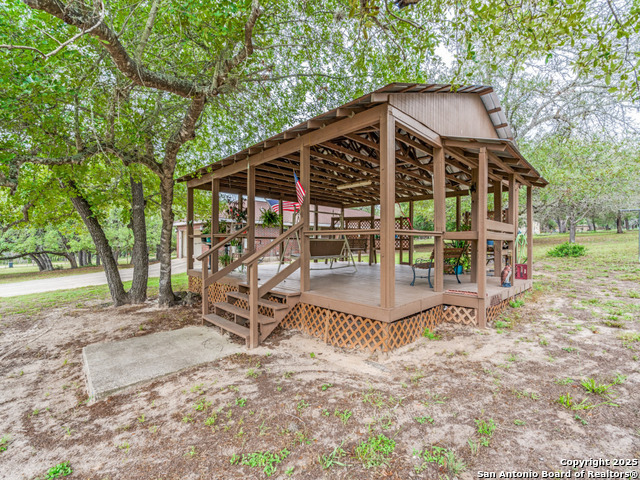 1026 Eagle Creek, Floresville, Texas image 25