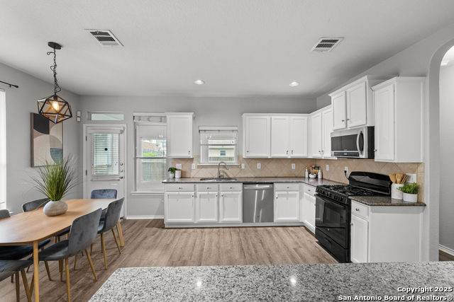 704 Hightrail, Schertz, Texas image 12