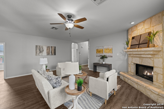 704 Hightrail, Schertz, Texas image 7