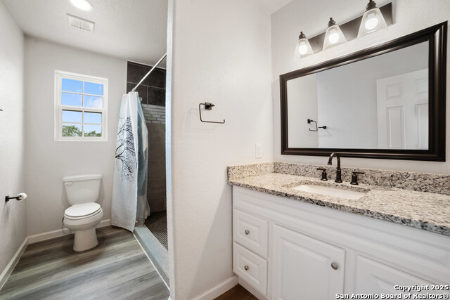 309 Las Palomas, Lytle, Texas image 17