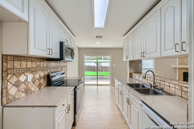 7123 Winter Ridge, Converse, Texas image 13