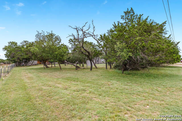 193 Mills Lane, Pipe Creek, Texas image 6