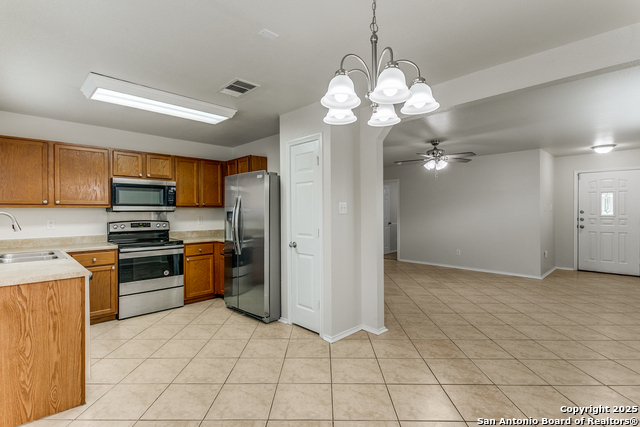 357 Willow View, Cibolo, Texas image 11