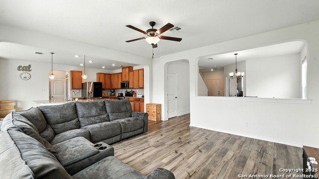 354 Deer Crest, New Braunfels, Texas image 3