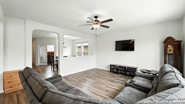 354 Deer Crest, New Braunfels, Texas image 5