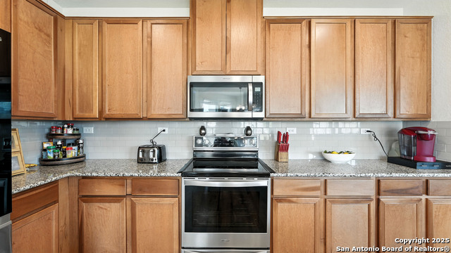354 Deer Crest, New Braunfels, Texas image 9