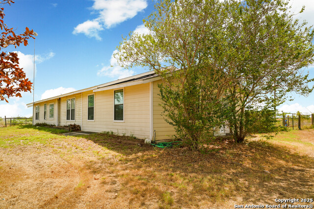 3481 State Highway 97, Floresville, Texas image 3