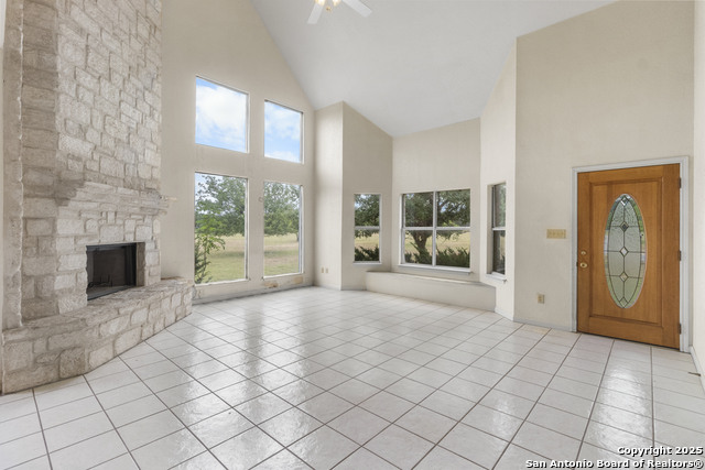369 Deer Valley, Bandera, Texas image 9