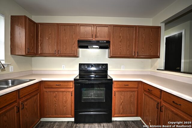 8155 Heights Valley, Converse, Texas image 14