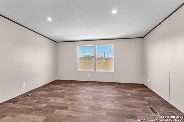 160 County Road 325, Jourdanton, Texas image 12