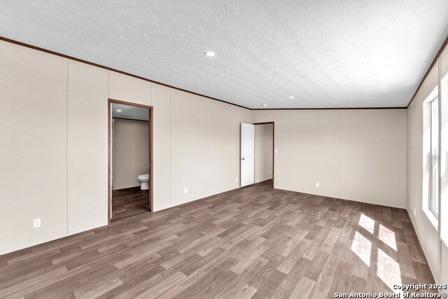 2549 Fm 1332, Jourdanton, Texas image 11