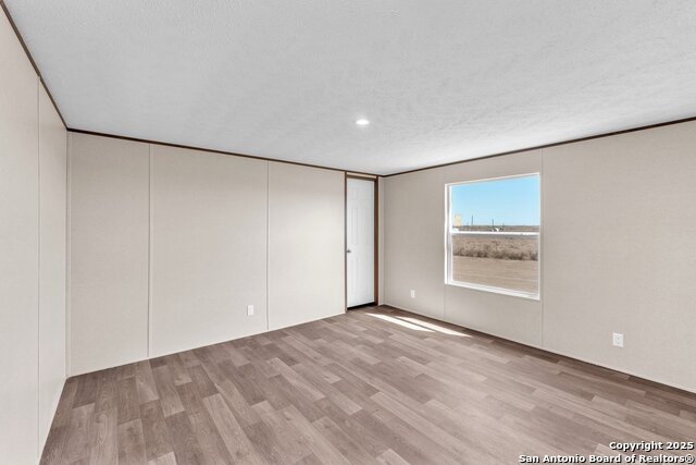 2549 Fm 1332, Jourdanton, Texas image 19