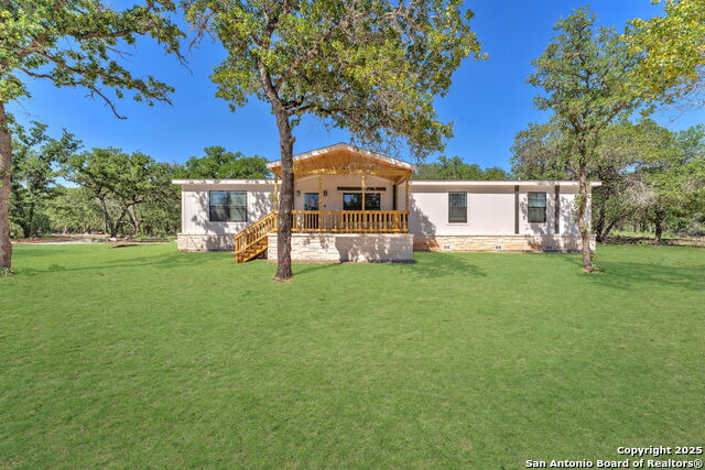 148 Syrah St, La Vernia, Texas image 3