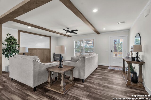 148 Syrah St, La Vernia, Texas image 7