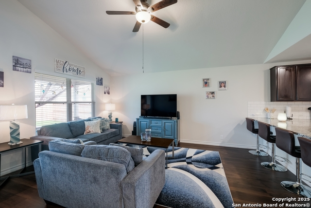 626 Diamond Shoals, Cibolo, Texas image 9